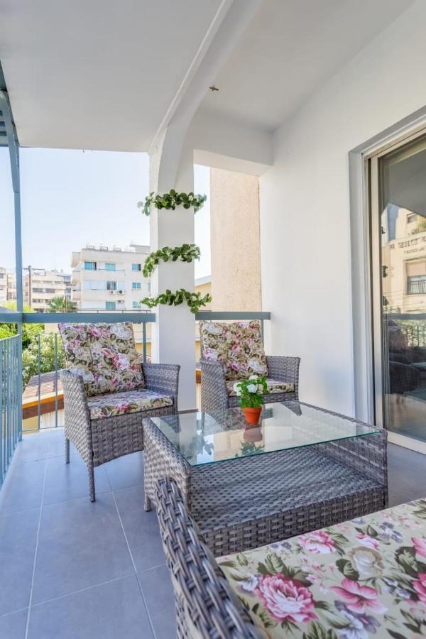 Downtown Larnaca Leilighet Eksteriør bilde